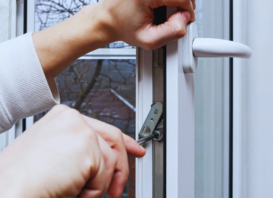 Réparation serrure de fenêtre Saint-Étienne-de-Montluc